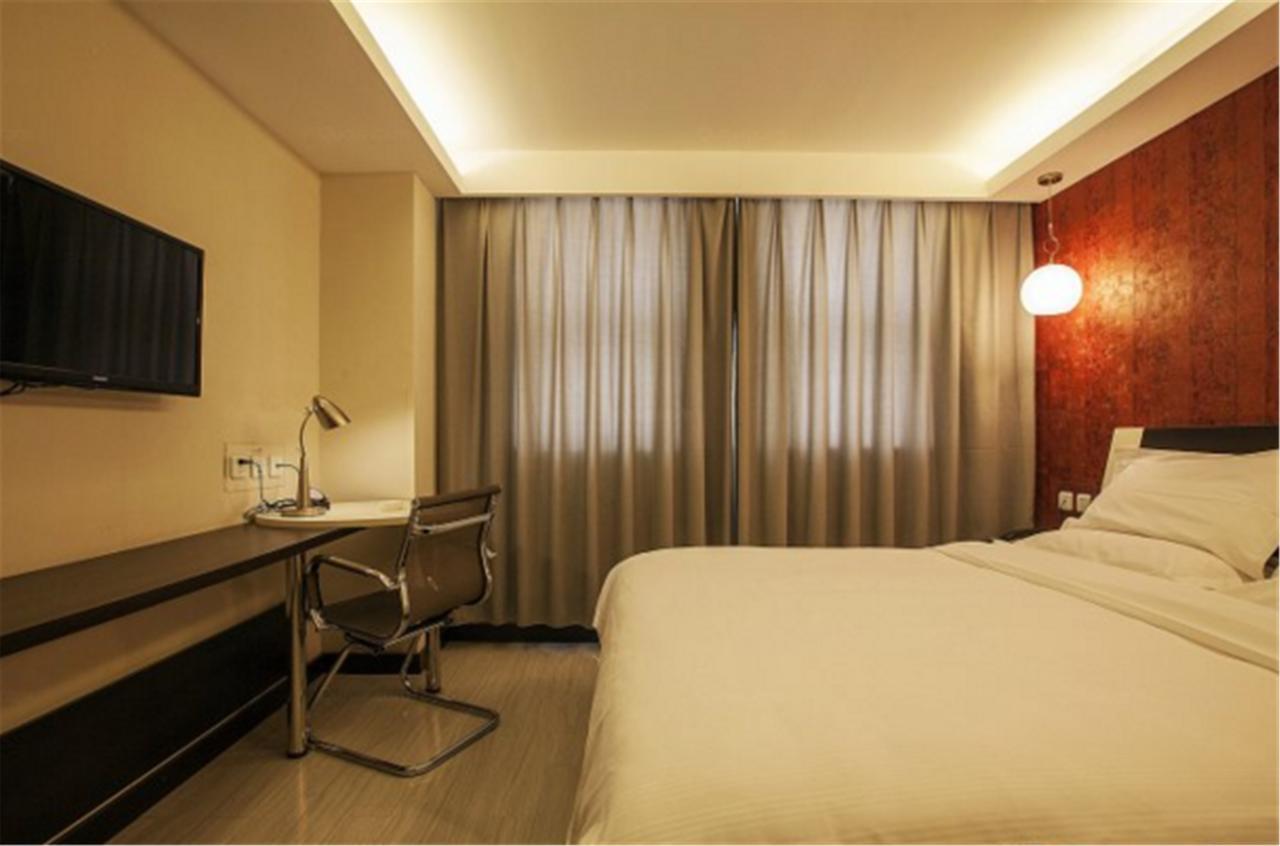 Fairyland Hotel Shanghai New International Exihibition Centre South Yanggao Road Metro Station שנגחאי מראה חיצוני תמונה